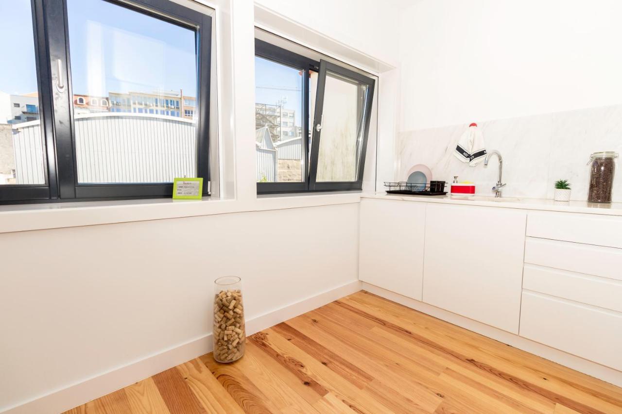 Guest H4u - Batalha Center Apartment *