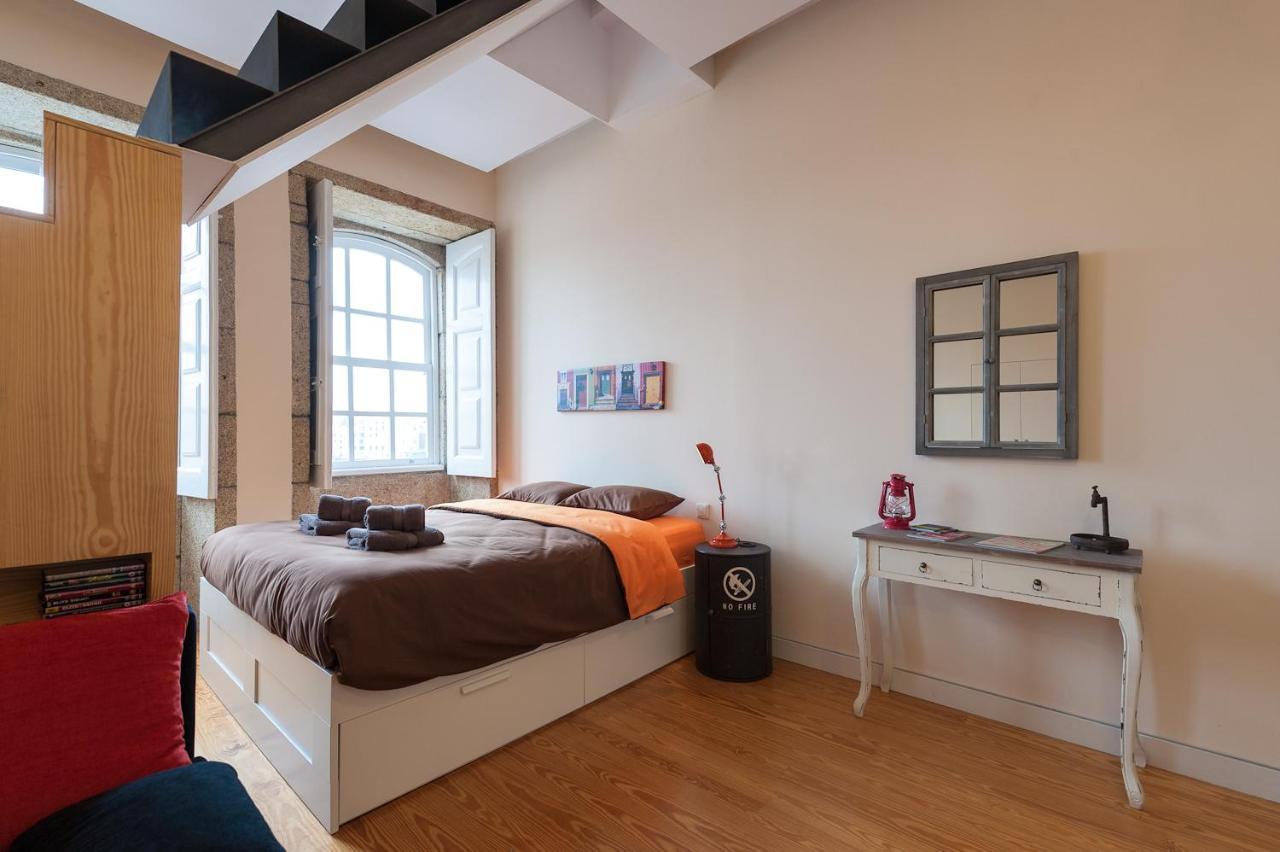 Apartment With Terrace @ Historic Center