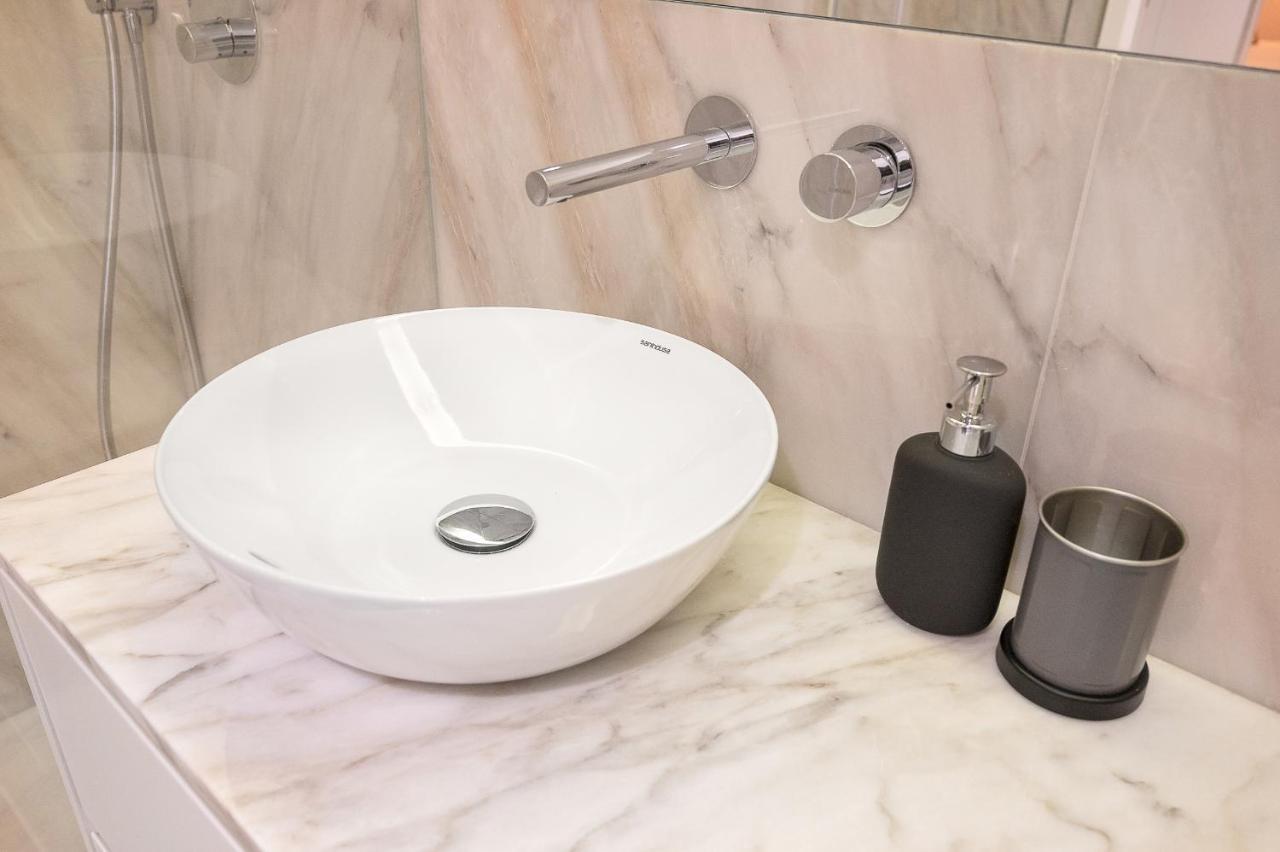 Apartment Liiiving In - Santa Catarina Boutique *