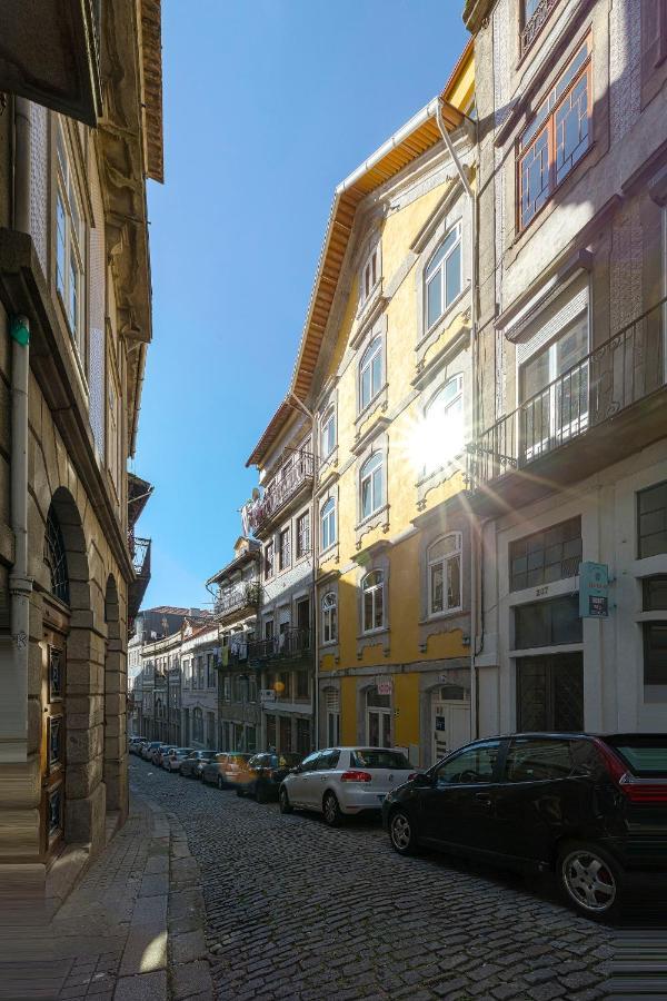 Authentic * Porto