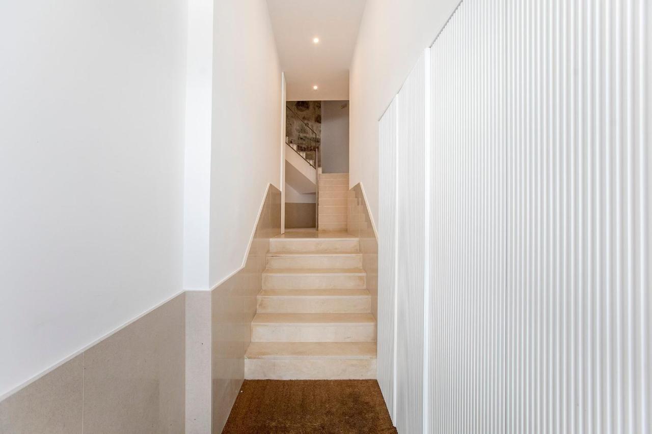 Luminous Premium Loft W/ac & Terrace By Lovelystay Apartment *