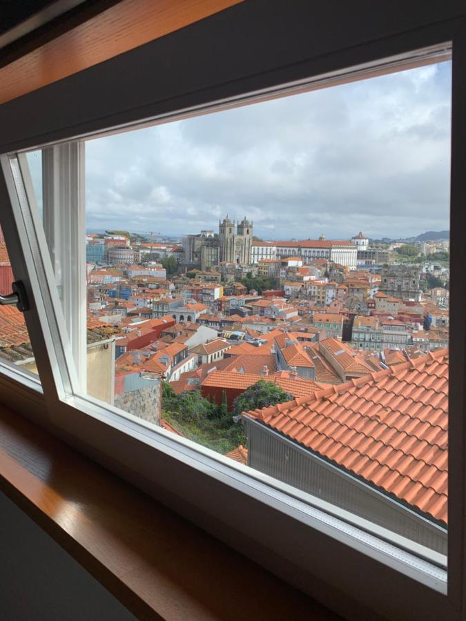 Bf & * Porto
