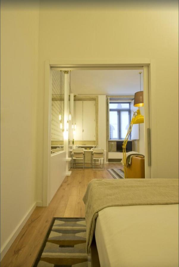 Apartment 01 Design Flat In Downtown *
