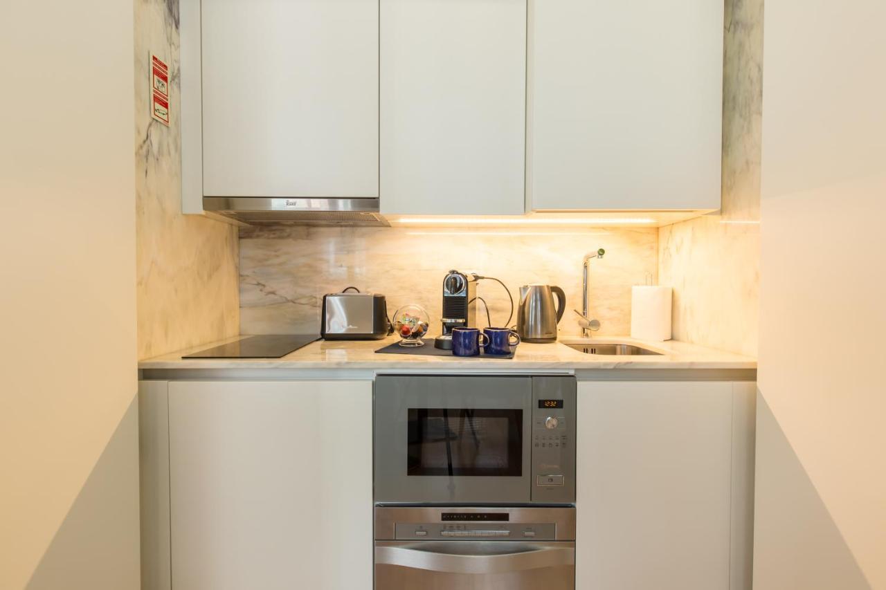 In Between Exclusive Charm By The Center Appartement