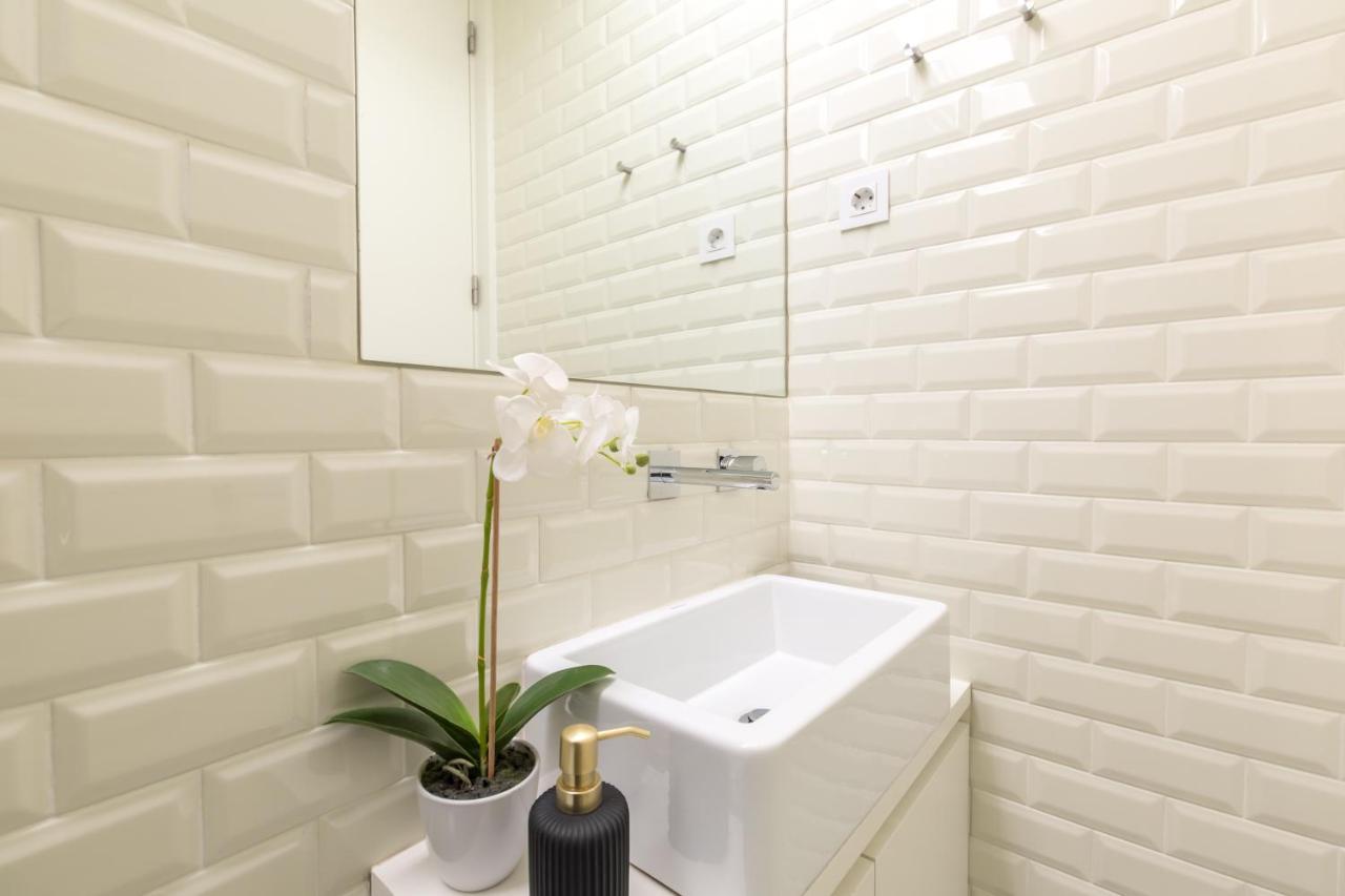 Appartement In Between Exclusive Charm By The Center *