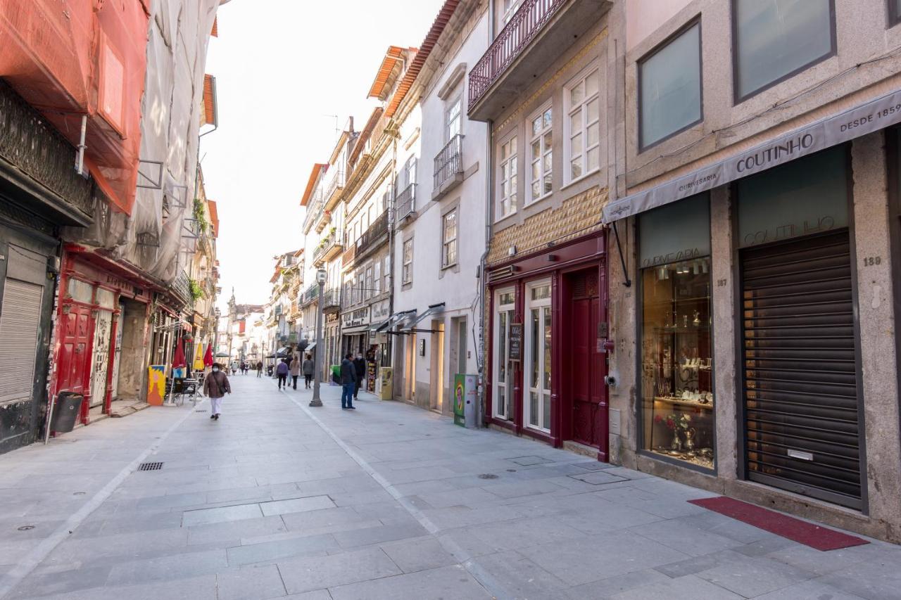 In Between Exclusive Charm By The Center Appartement Porto