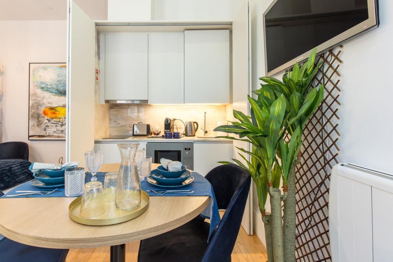 In Between Exclusive Charm By The Center Appartement *
