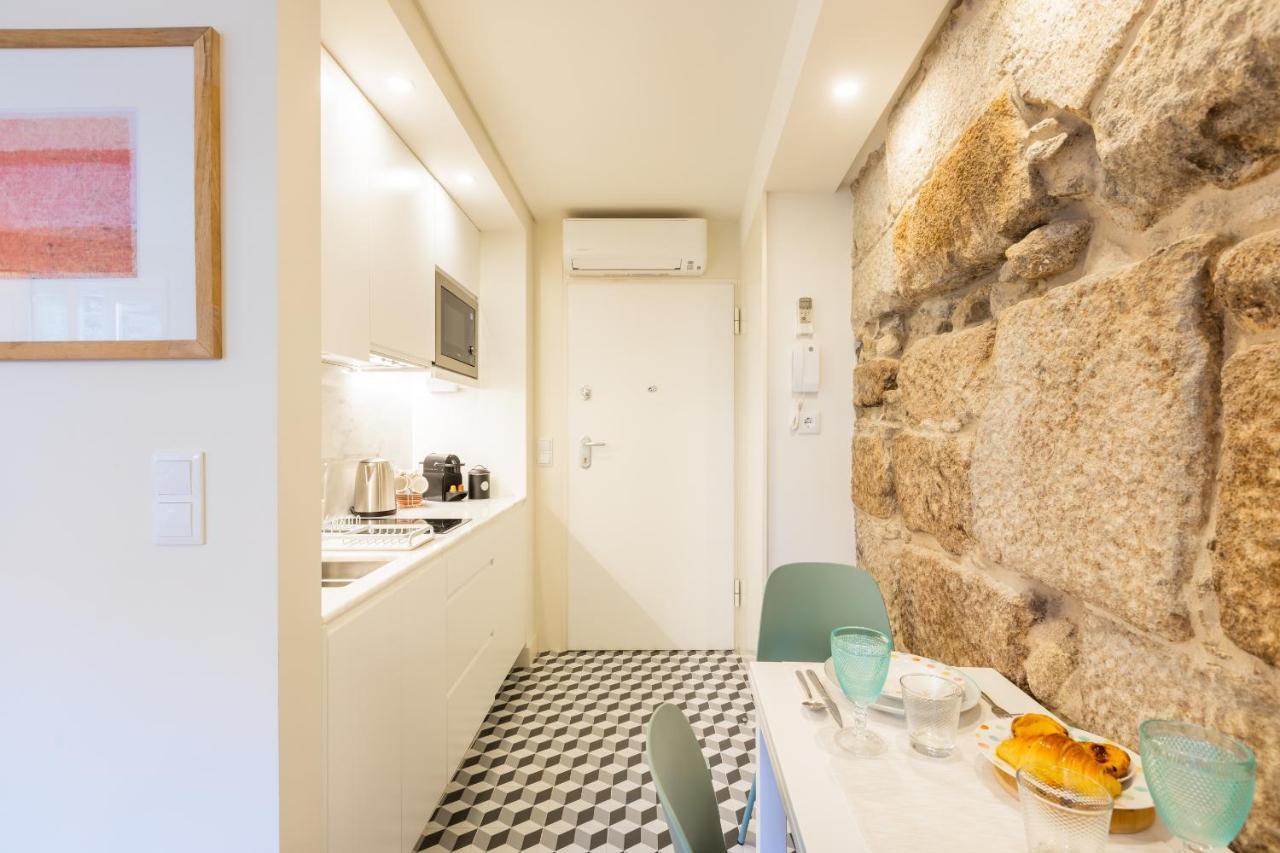 Clerigos Tower - Experience In Appartement *