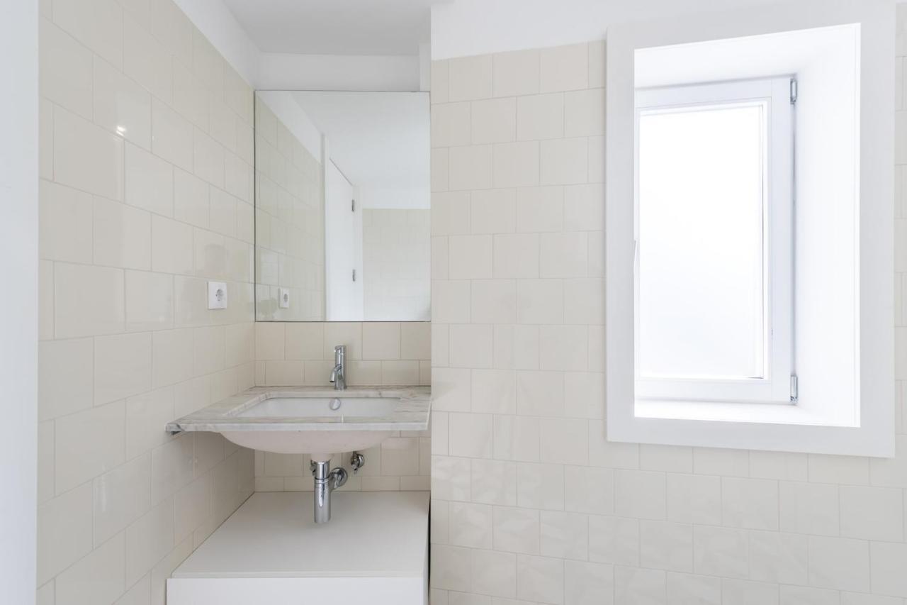 Sa De Noronha Mezzanine W Terrace Apartment Porto