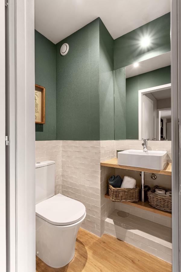 Joivy Stunning 2-br Flat With Balcony In Apartamento *