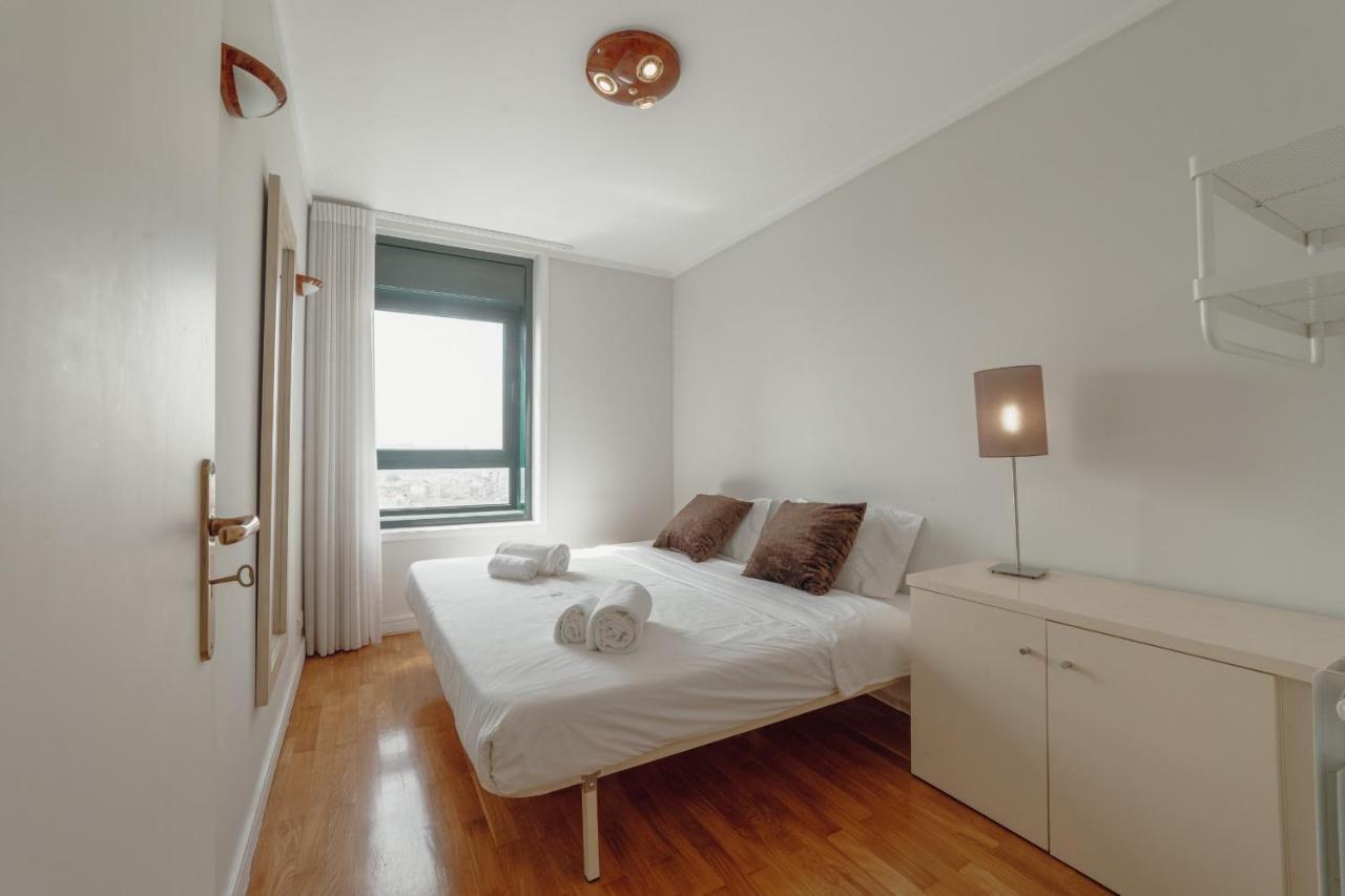 Apartment Downtown Grand Tower View Porto