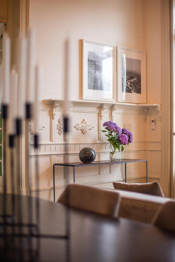 Paraiso Garden Suite--- Spacious & Downtown Porto