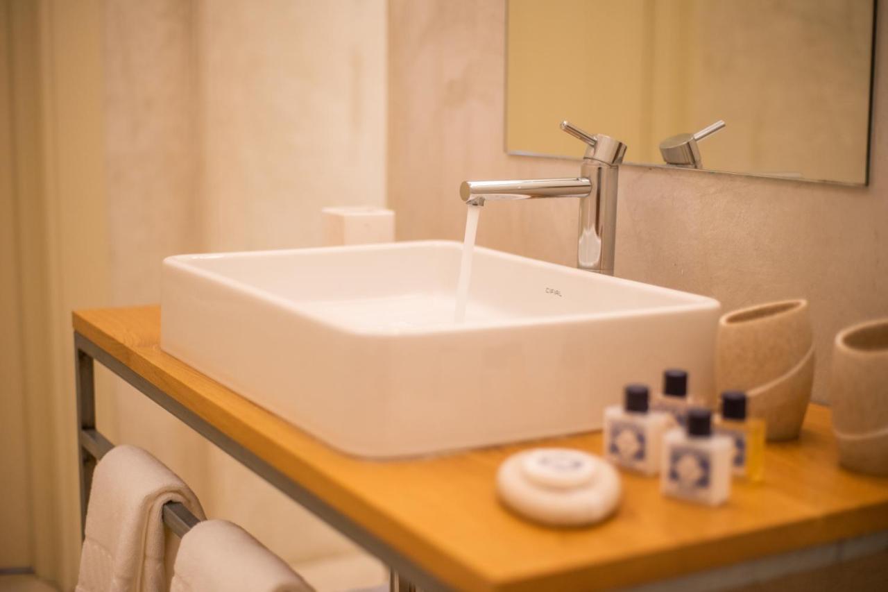 Apartment Paraiso Garden Suite--- Spacious & Downtown