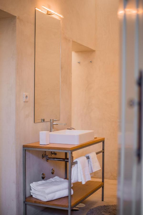 Paraiso Garden Suite--- Spacious & Downtown