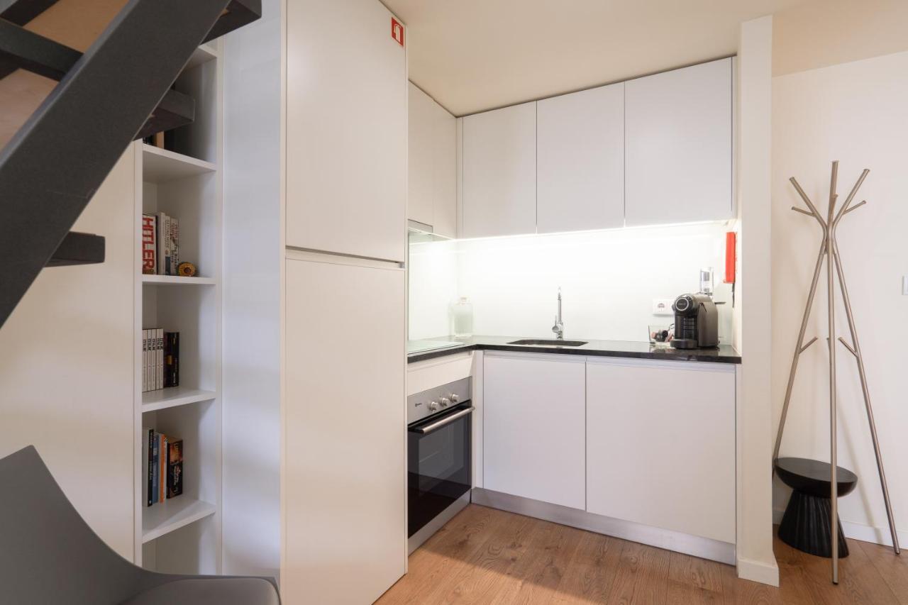 Domus 21 - Entreparedes Apartment *