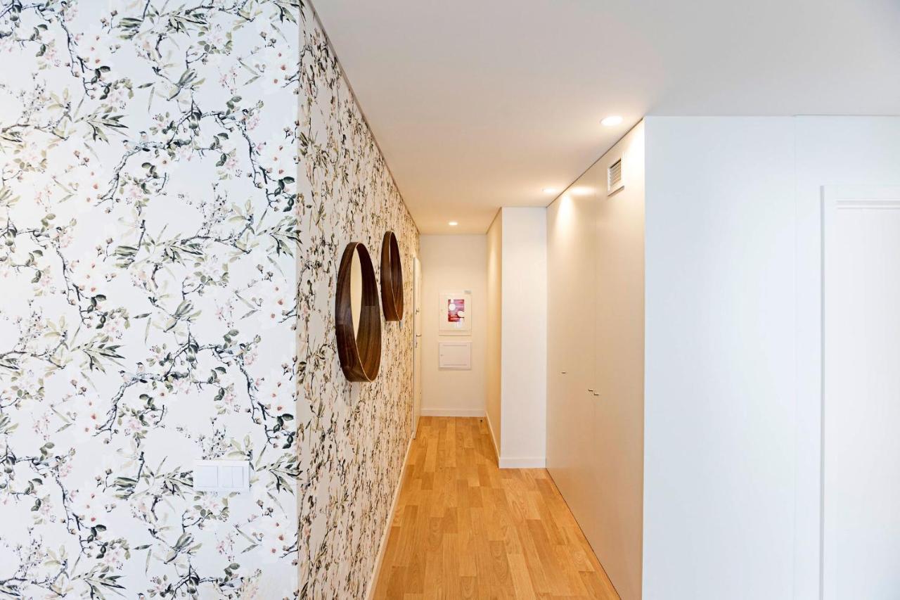 New Cozy And Modern In The Heart Of Apartment