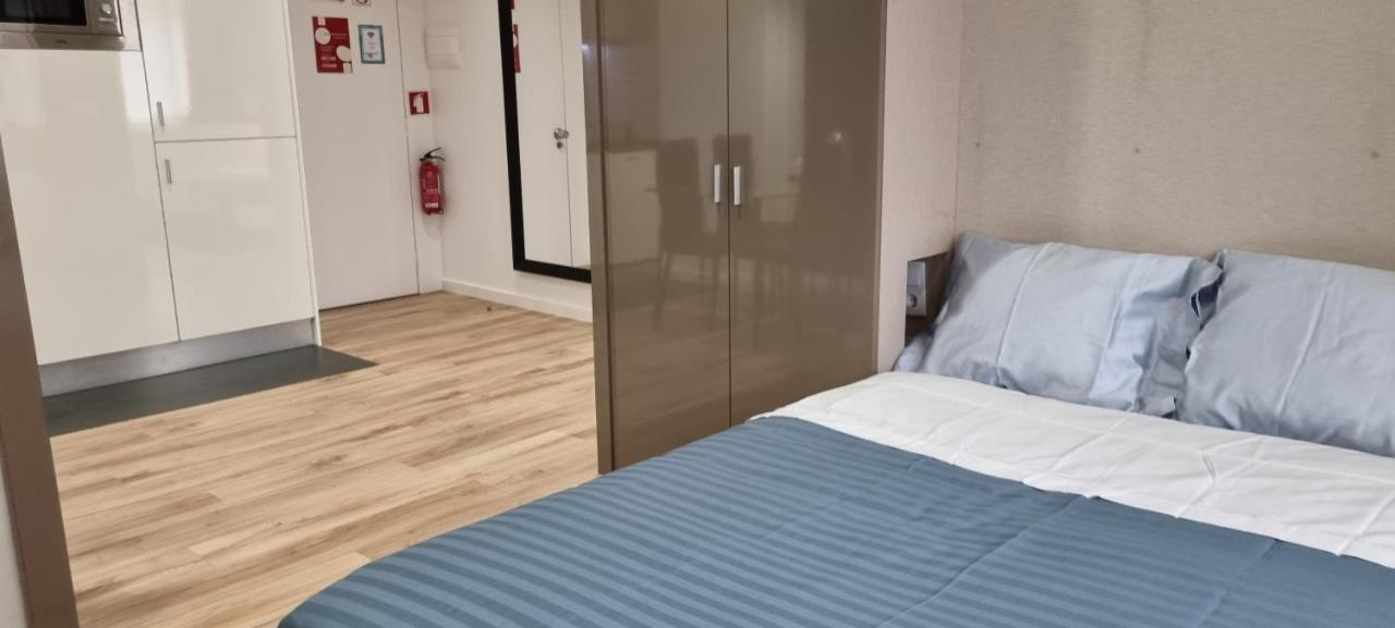 Apartamento Alexandre Herculano I Ii & Iii