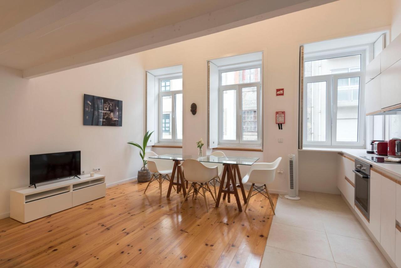 Apartamento Art Mezannine With Garden Porto