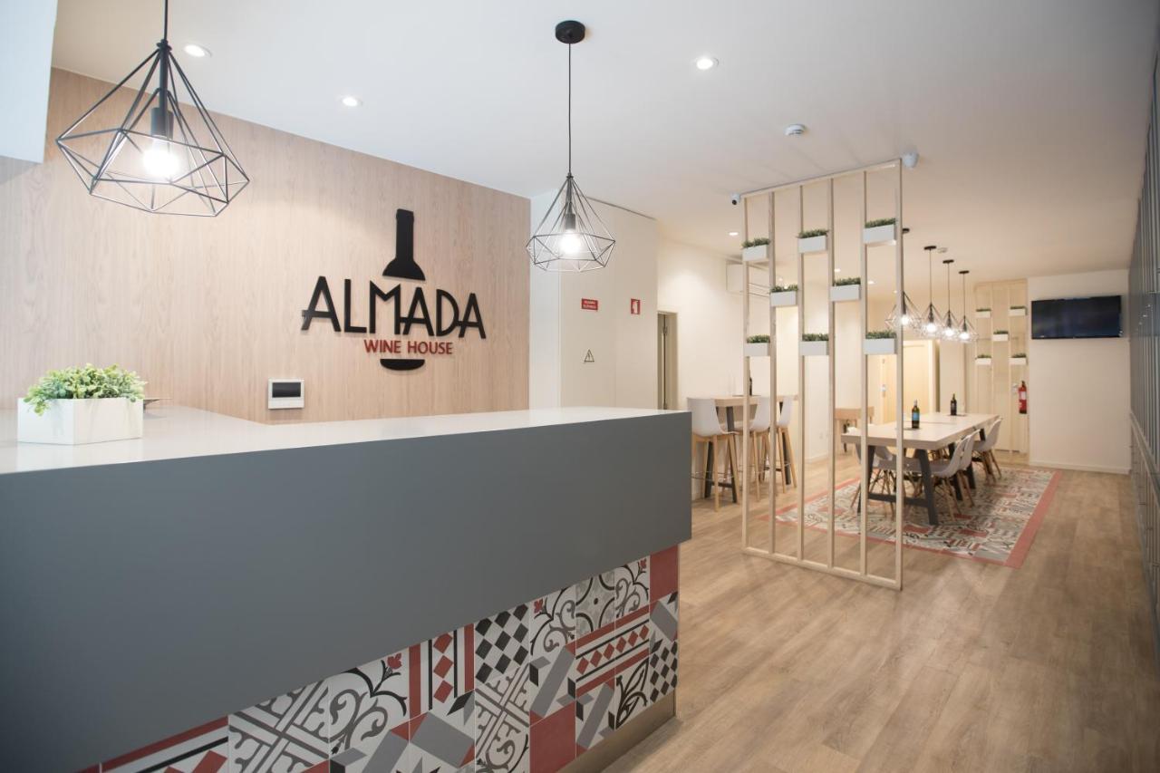 Almada Wine House - Tourism