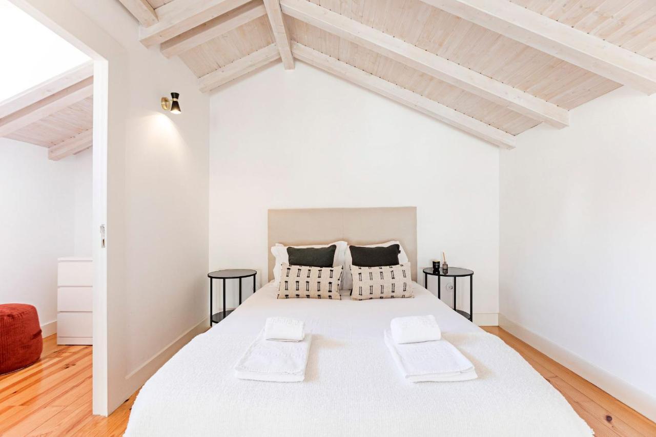 Apartment D. Joao Iv By Lovelystay