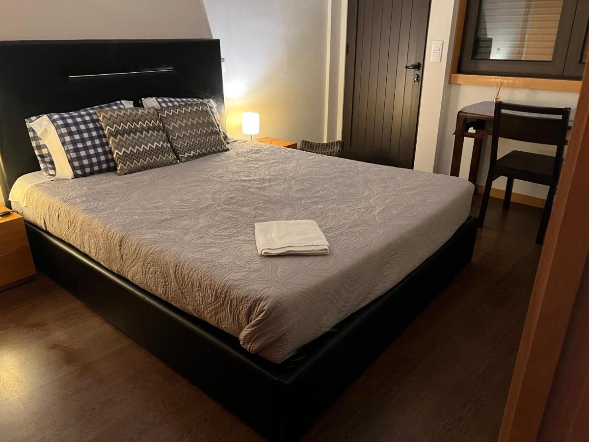 Invicta House Gold Apartment