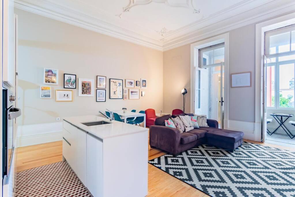 Apartment Classy Flat At Marques Square With Garden *