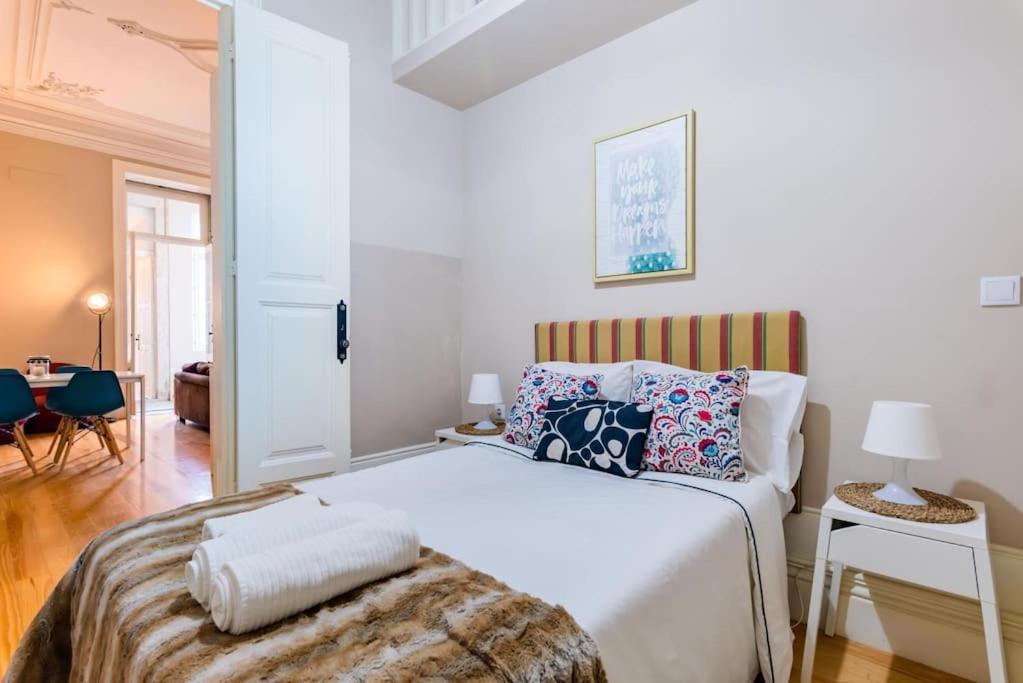 Classy Flat At Marques Square With Garden Apartment *