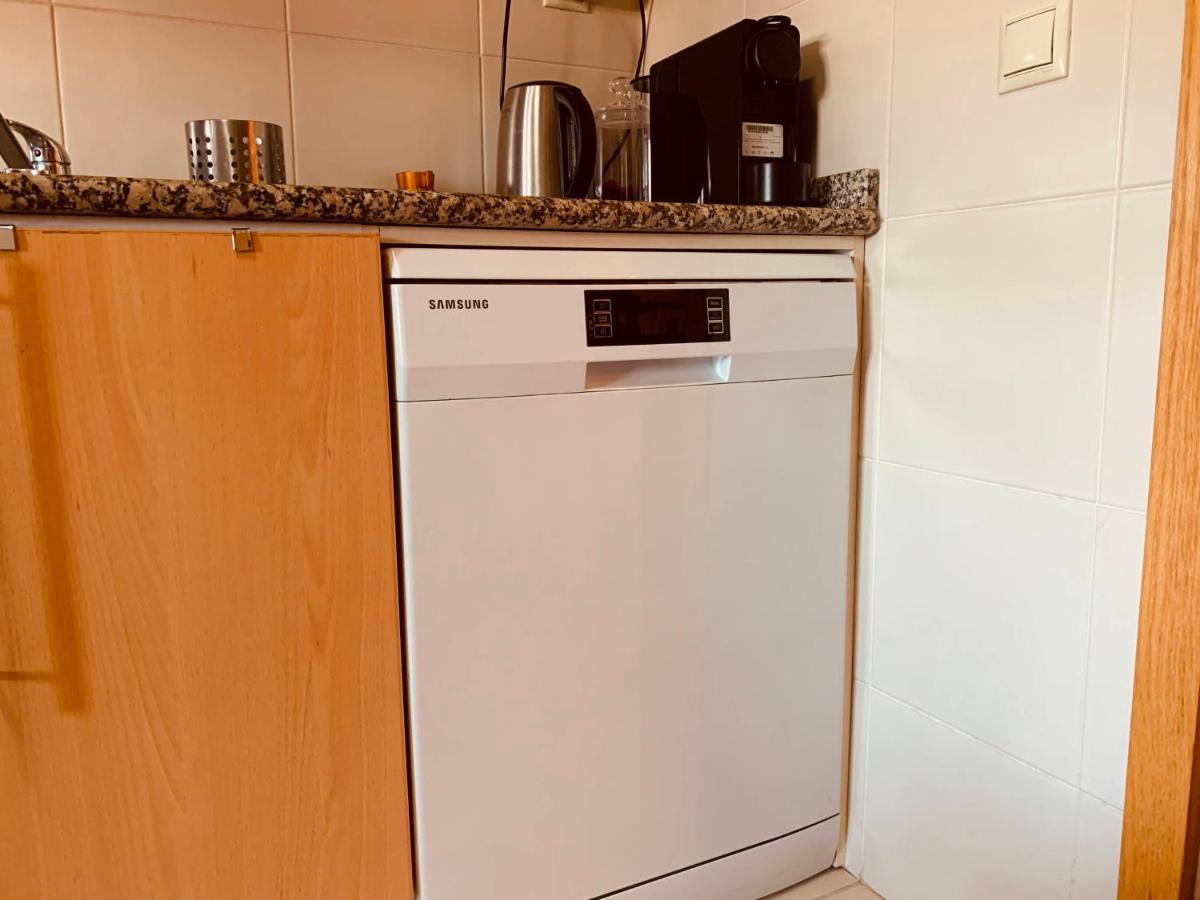 Prelada Flat With Free Parking - By Guest * Porto