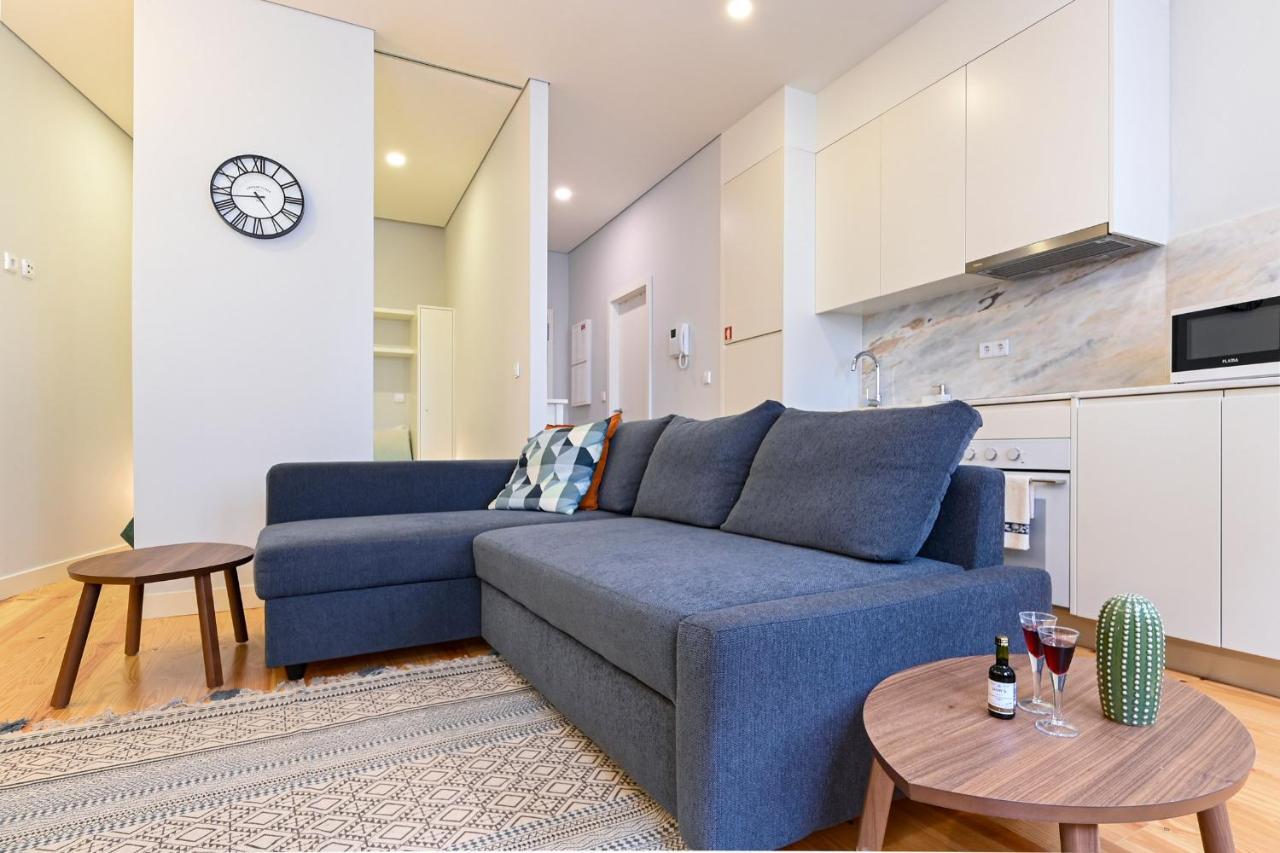 Apartment Bonjardim Downtown - By Guest *