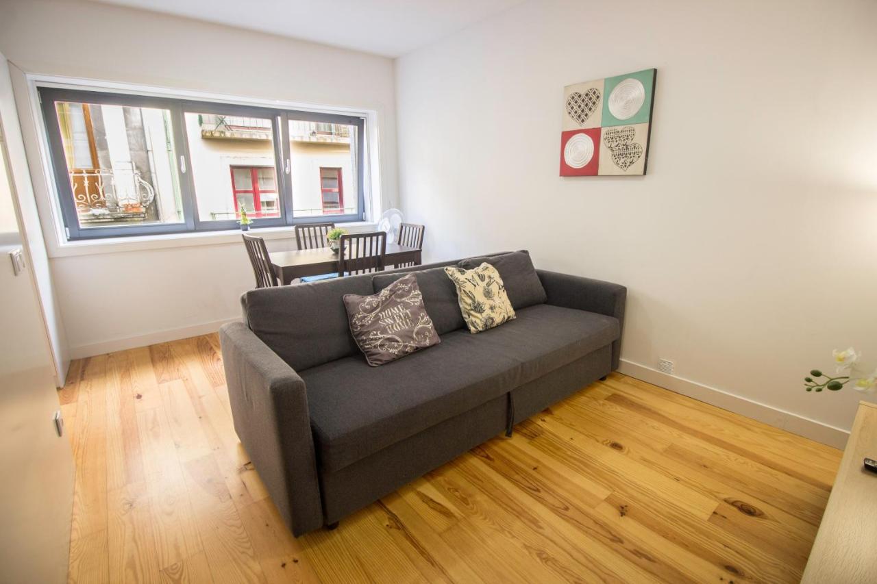Guest H4u - Batalha Center Apartment *