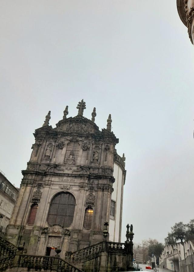 Casa de hóspedes Clerigos 2*