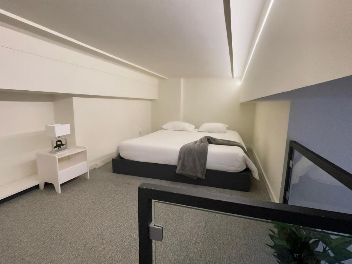 Apartment Domus 21 - Entreparedes Porto