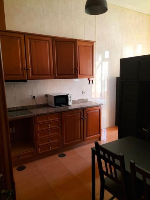 Flores Apartment *