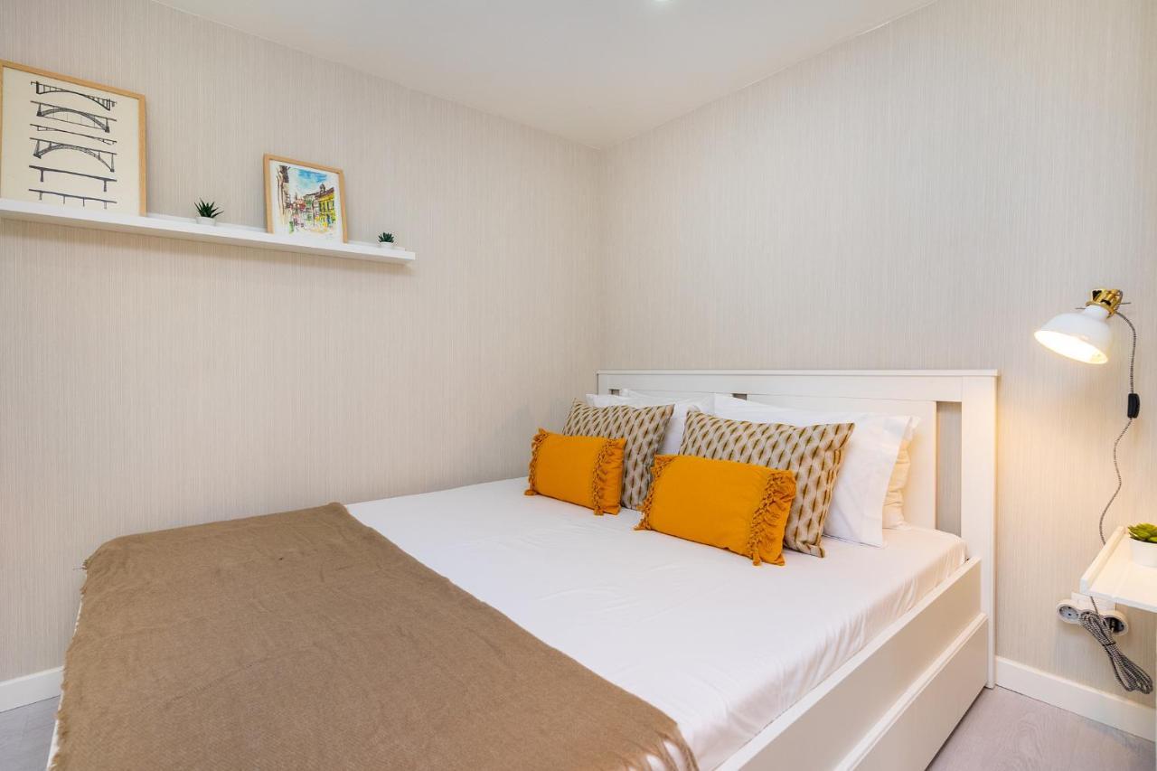 Whome Center Comfort & Stylishly Furnished