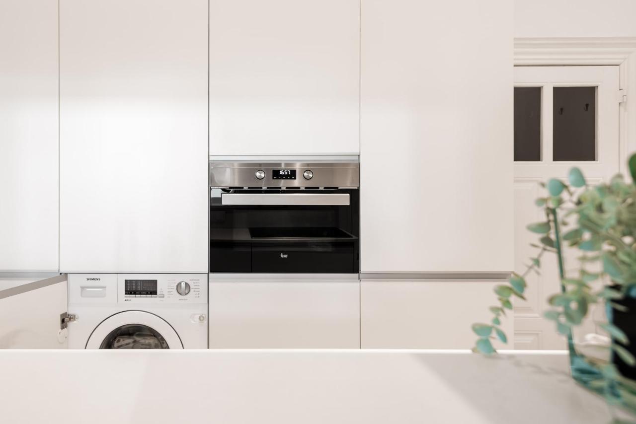 Apartment Markes - Lovely 1-bedroom W/ Sunny Backyard