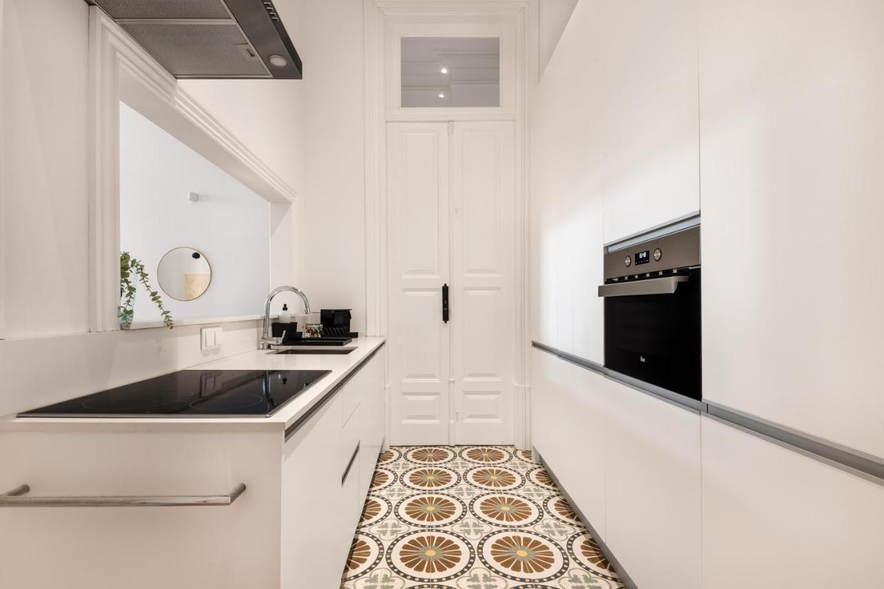Apartment Markes - Lovely 1-bedroom W/ Sunny Backyard *