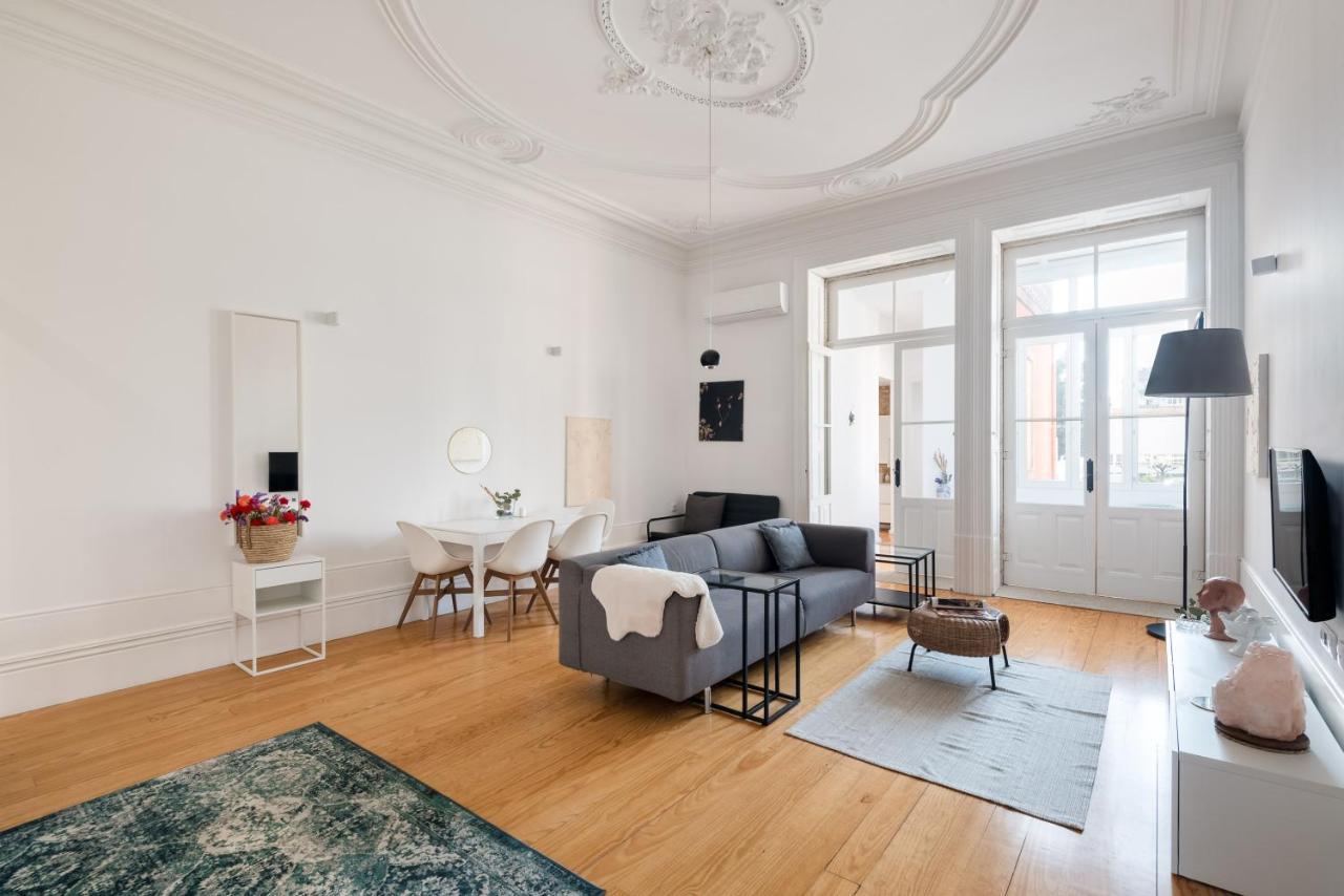Markes - Lovely 1-bedroom W/ Sunny Backyard