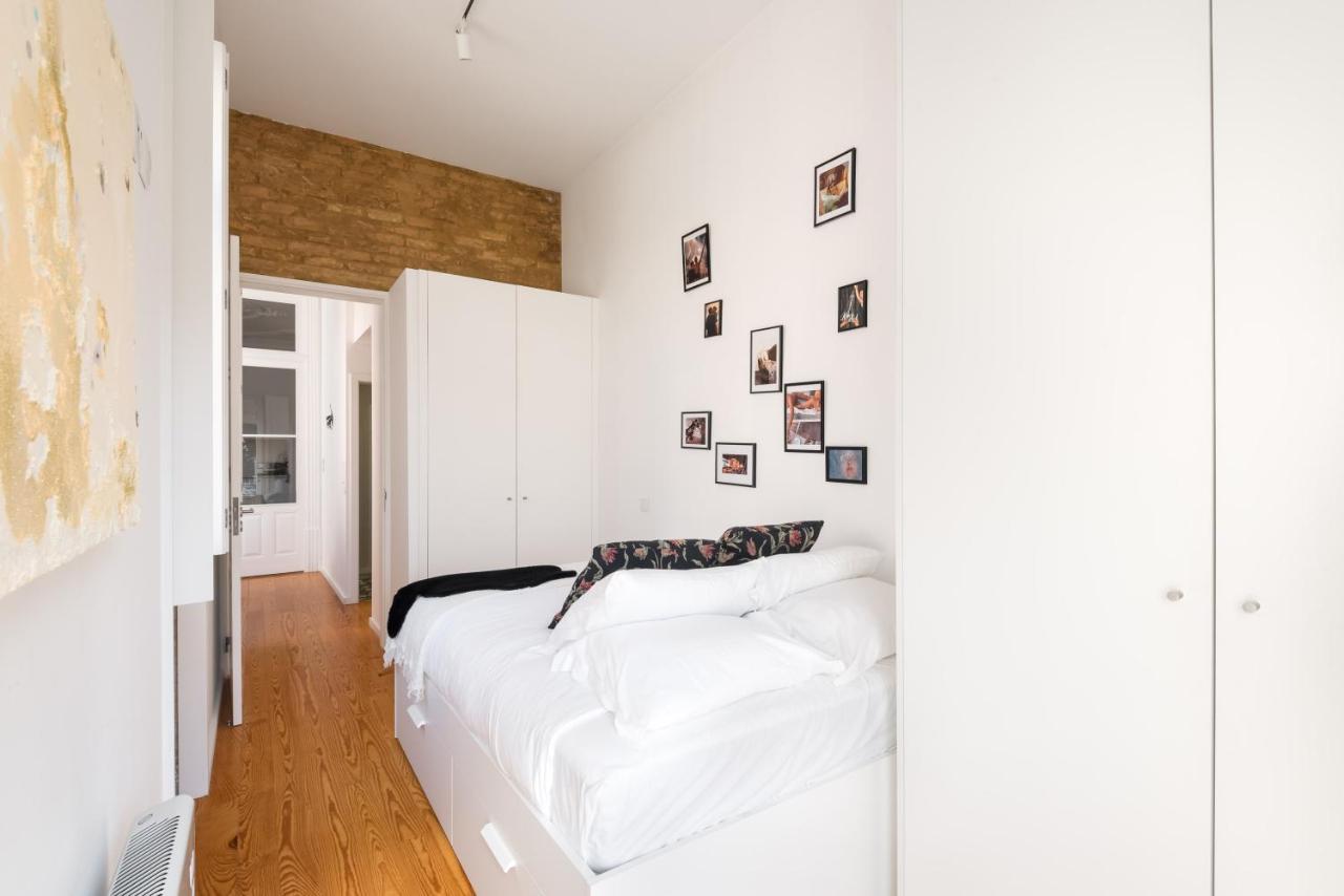 Markes - Lovely 1-bedroom W/ Sunny Backyard Apartment *