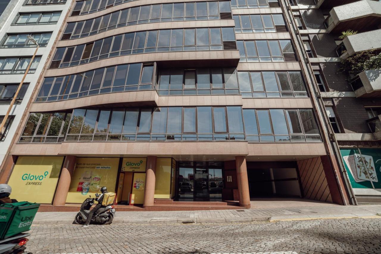 Modern Trindade By Homing Apartamento