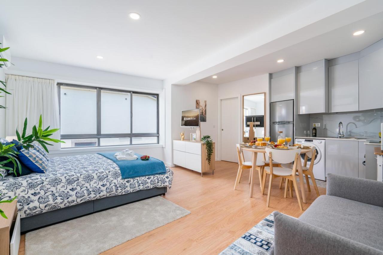 Host Wise - Comfy Sunny Flat - Prime Location Porto