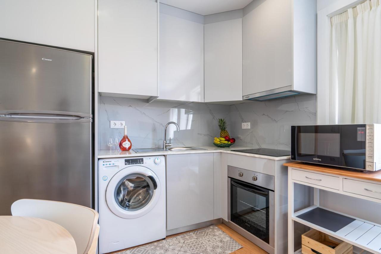 Host Wise - Comfy Sunny Flat - Prime Location Porto