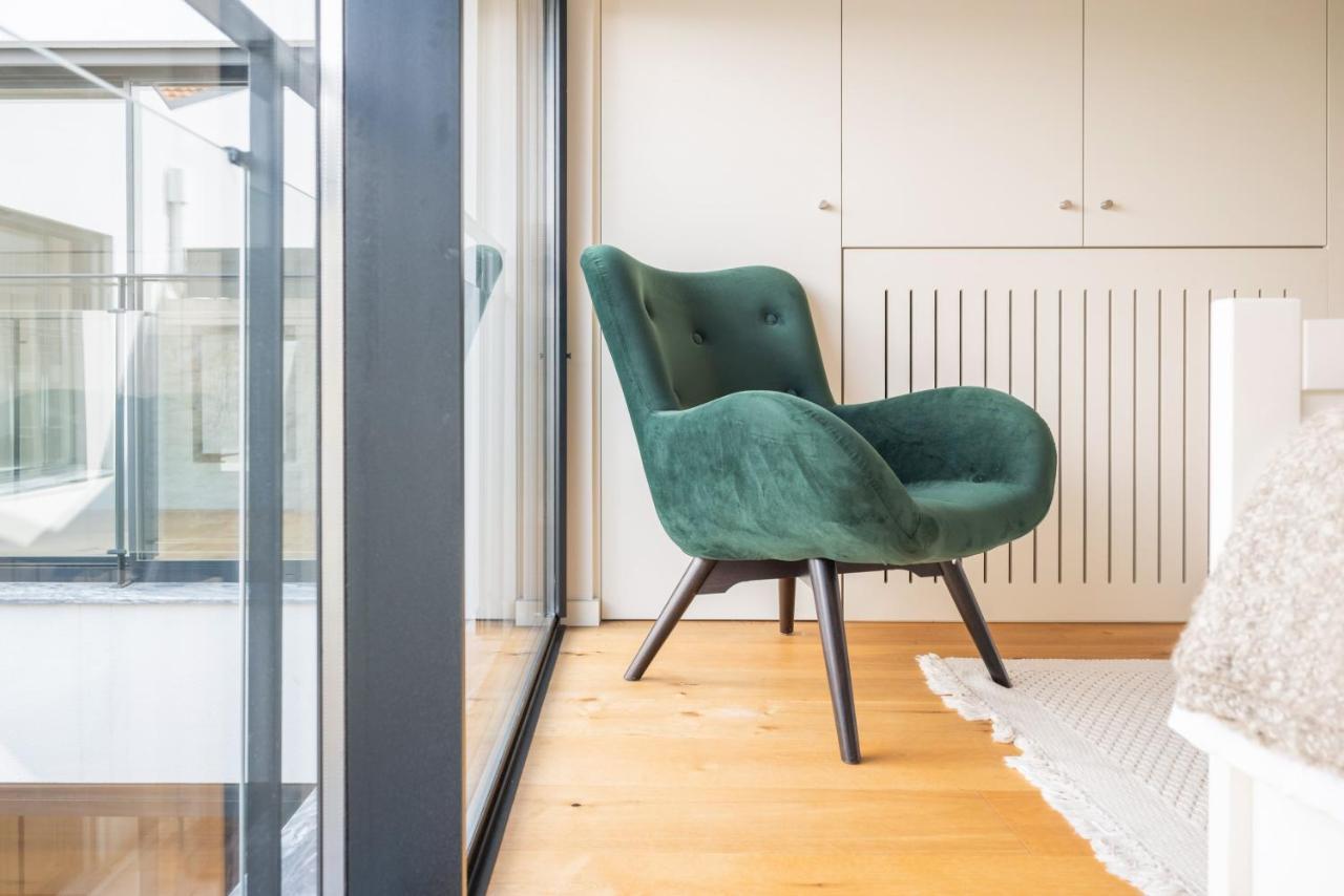 Loft In *