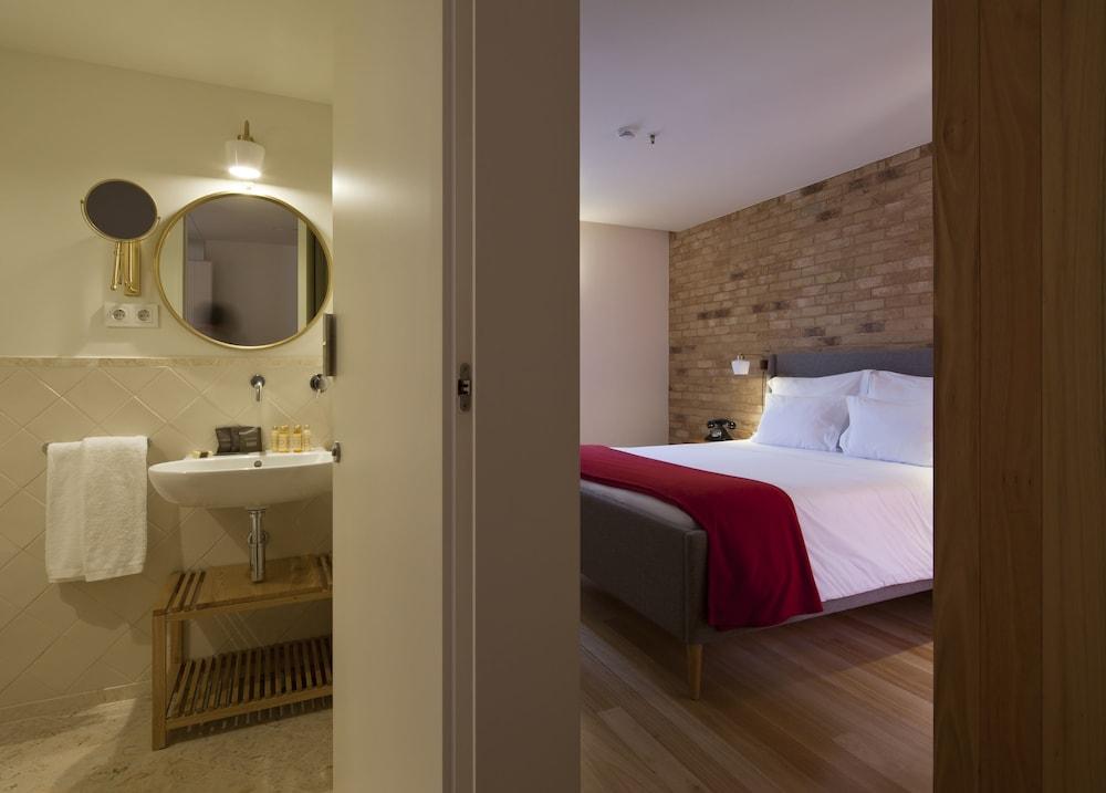 A.s. 1829 Hotel Porto