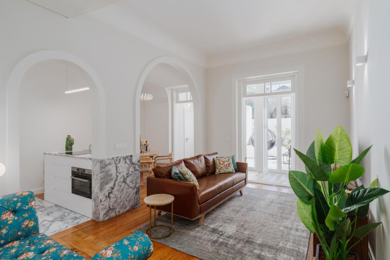 Apartment Romantic Luxury House W Captivating Outdoor Patio *