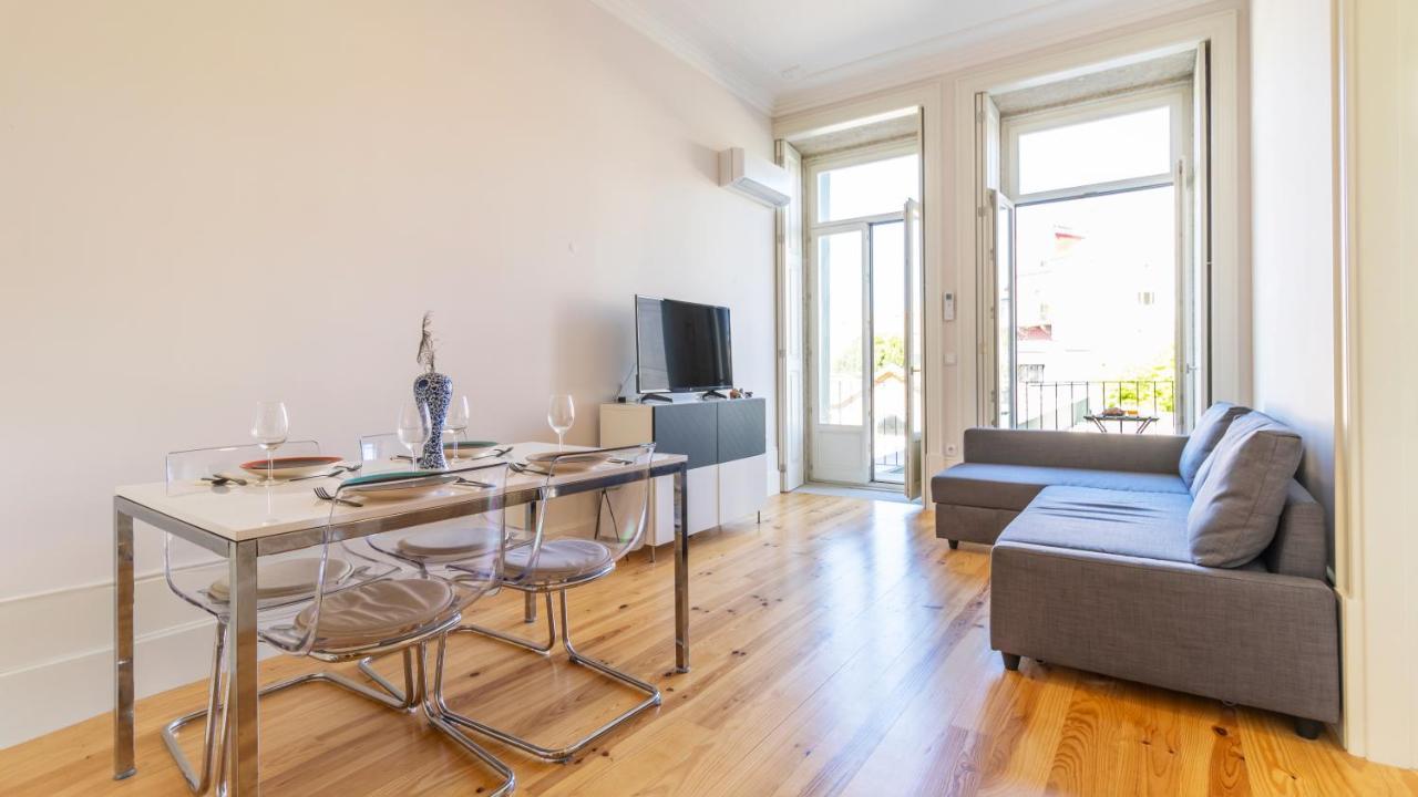 Duque Flat - Ac & Balcony By Lovelystay Apartamento *