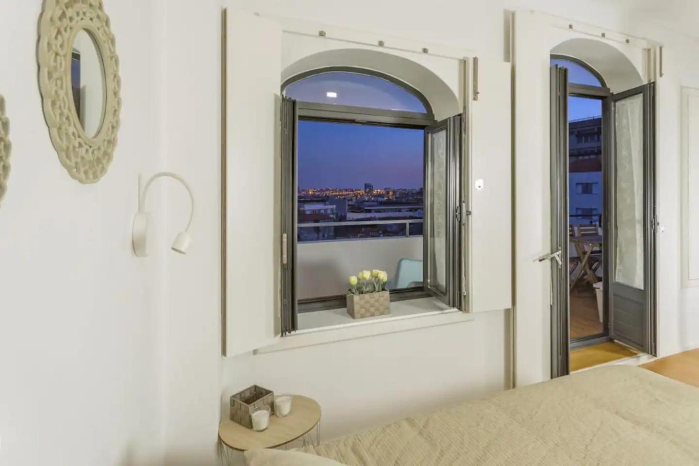 Fernandes Tomas Rooftop Apartment Porto