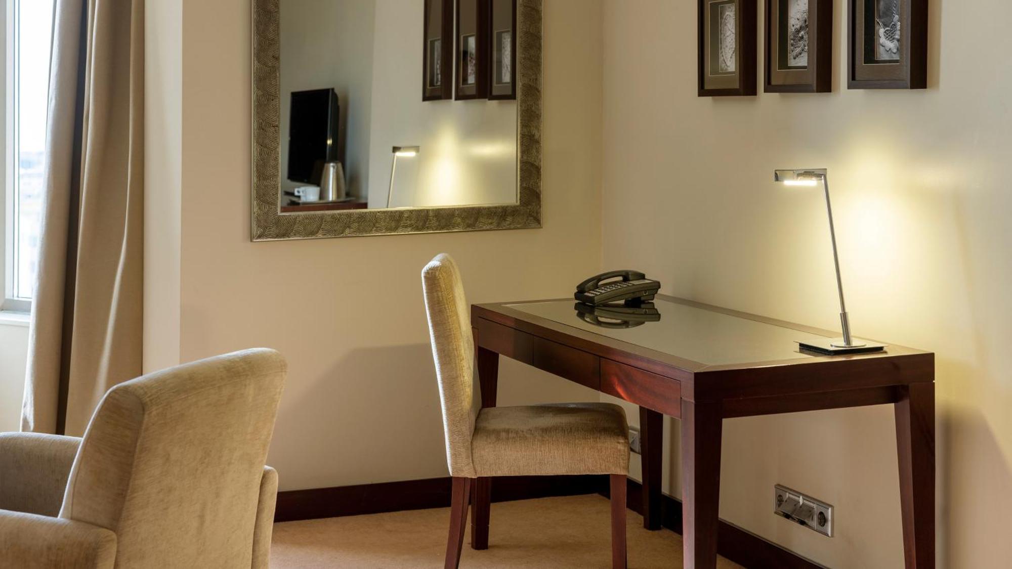 Hotel Crowne Plaza By Ihg