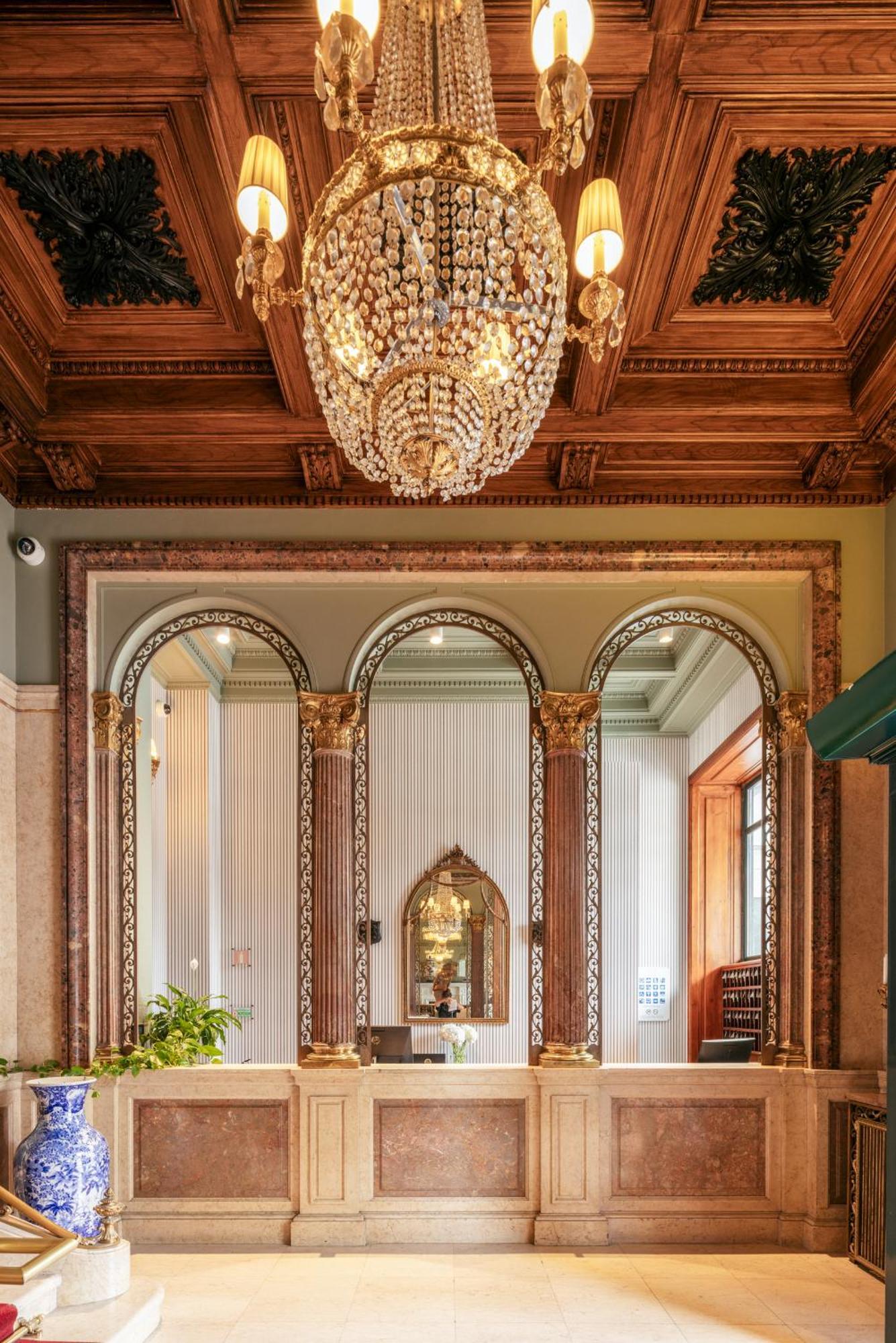 Hospes Infante Sagres - Small Luxury Of The World Hotel