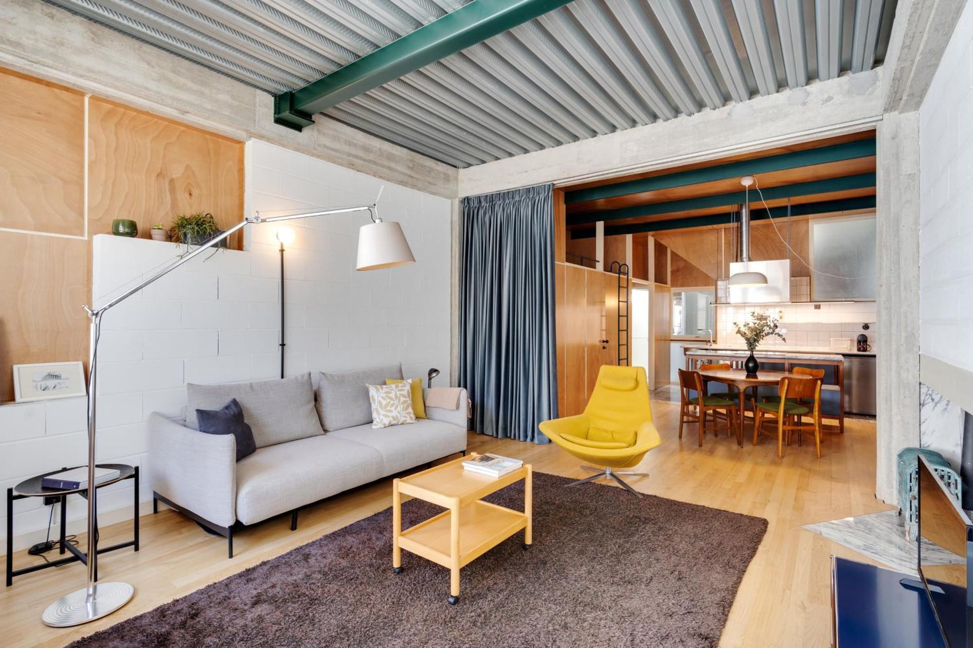 Foyer 25 By Cozy