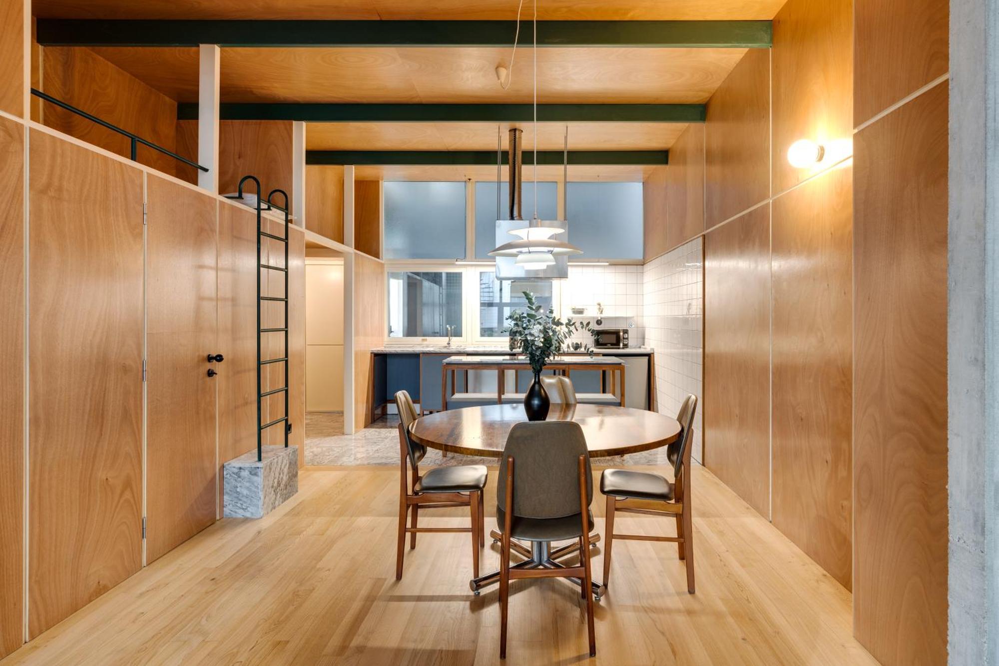 Apartment Foyer 25 By Cozy *